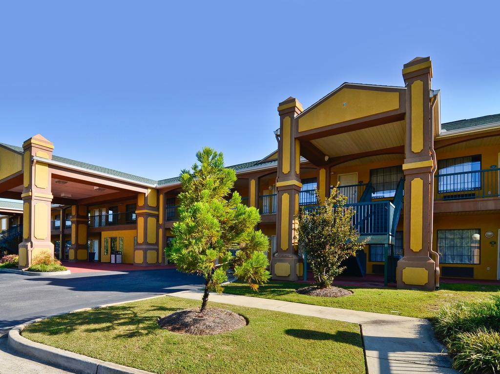 Peach State Inn & Suites Hawkinsville Eksteriør billede